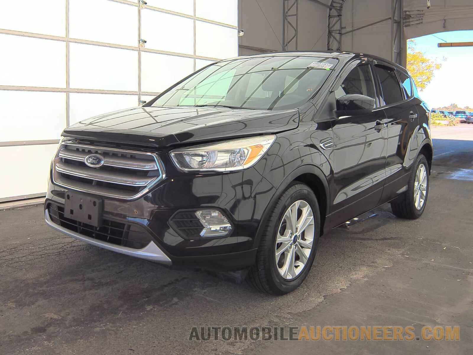 1FMCU9GDXHUC62297 Ford Escape 2017