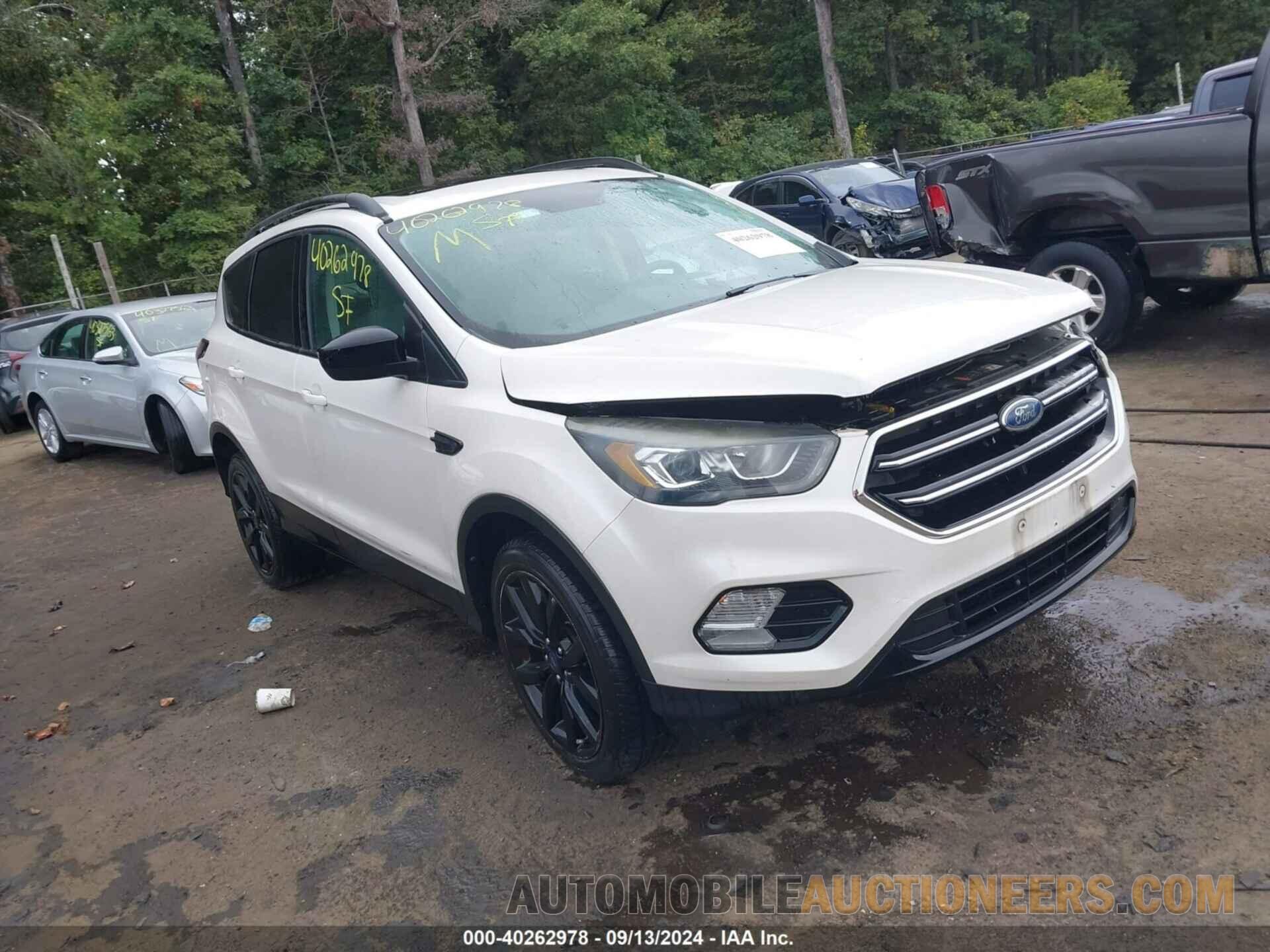 1FMCU9GDXHUC84915 FORD ESCAPE 2017