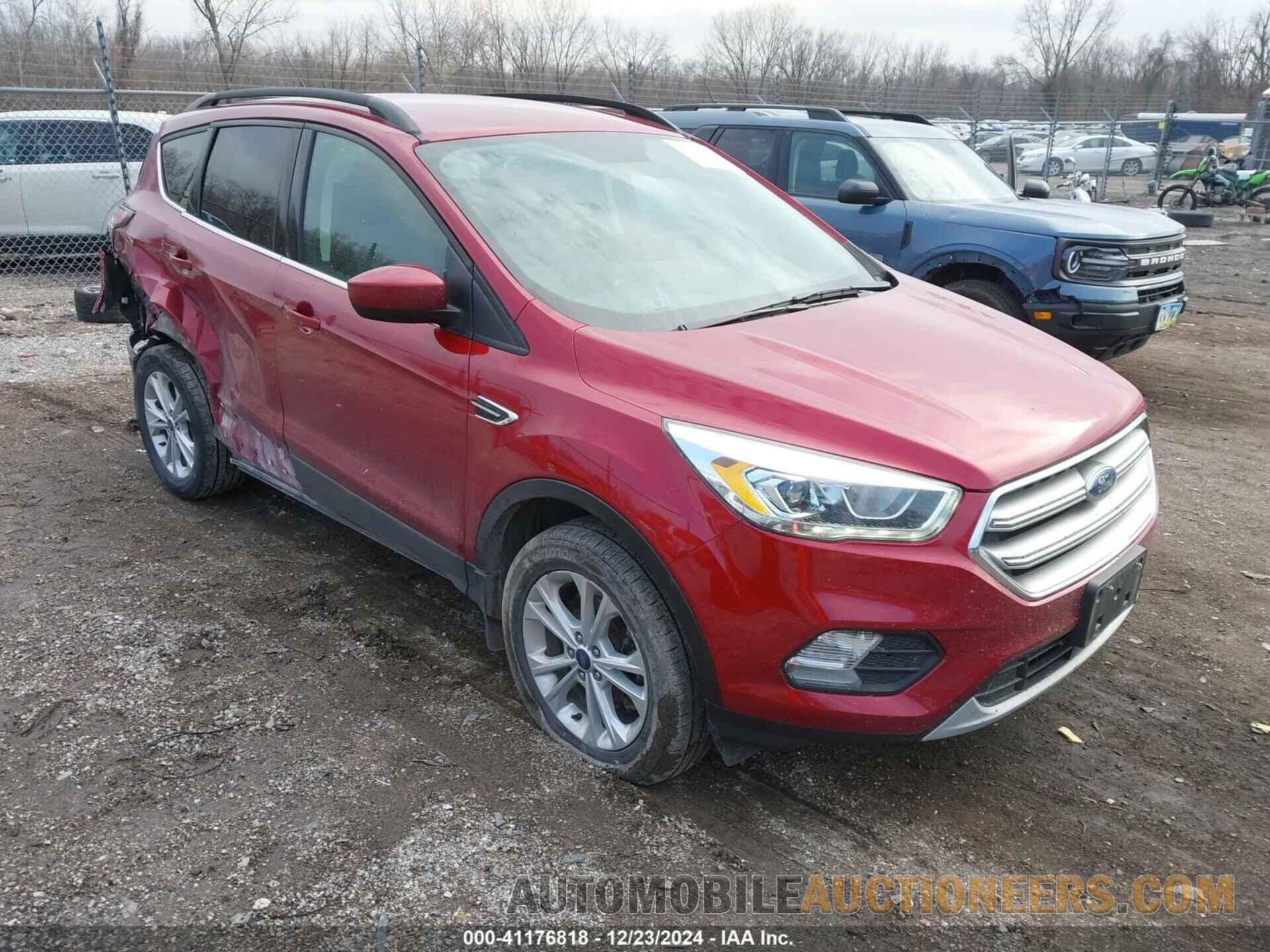 1FMCU9GDXHUC87569 FORD ESCAPE 2017