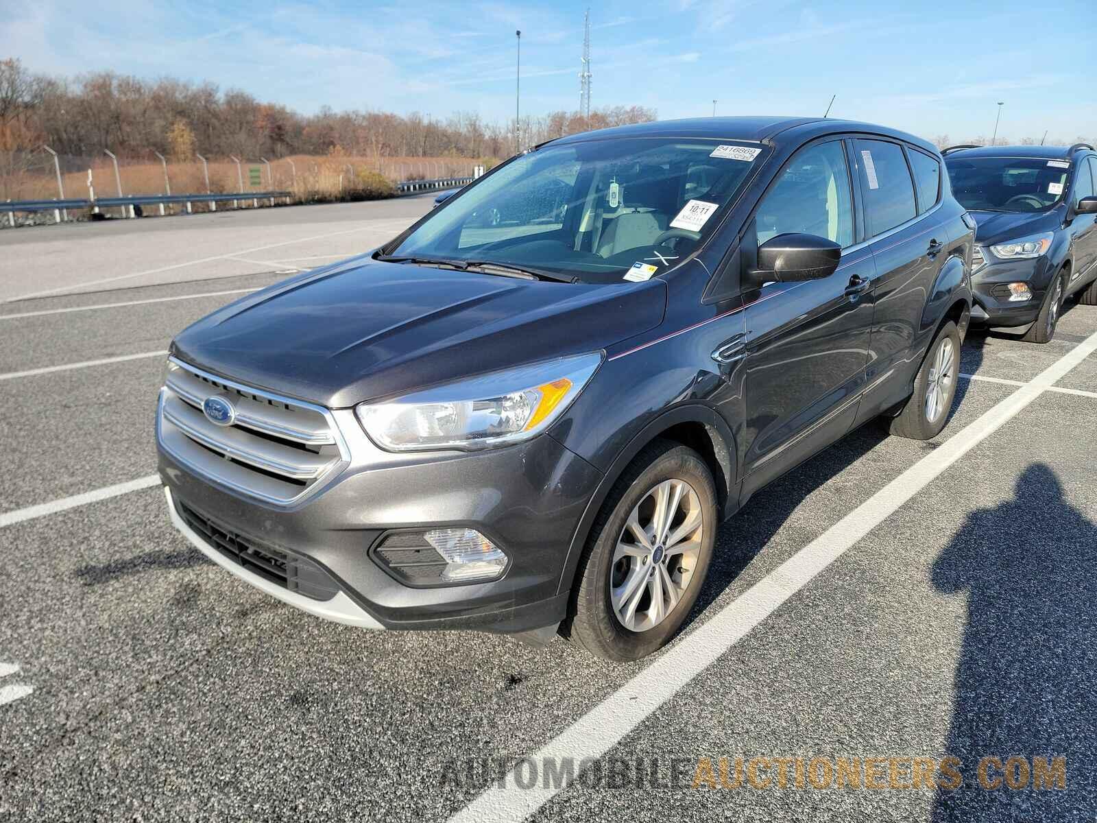 1FMCU9GDXHUD90619 Ford Escape 2017