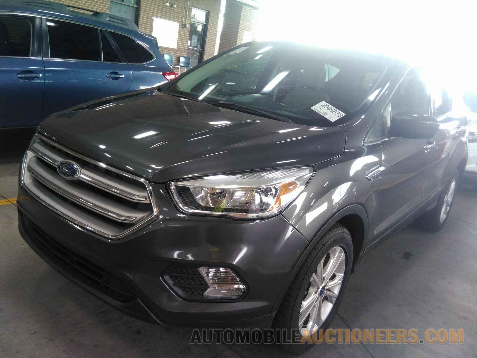 1FMCU9GDXHUE11811 Ford Escape 2017