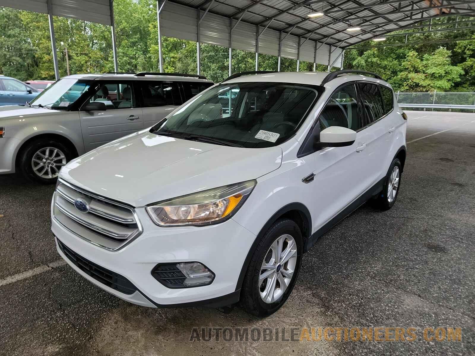 1FMCU9GDXJUB61430 Ford Escape 2018