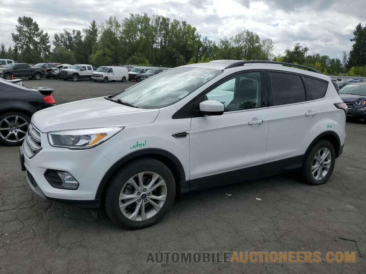 1FMCU9GDXJUB62075 FORD ESCAPE 2018