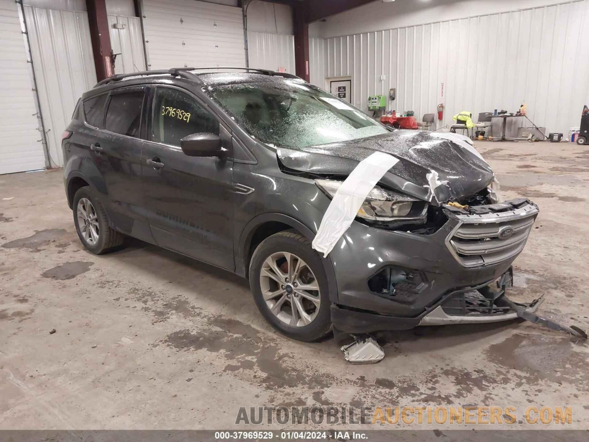 1FMCU9GDXJUD07325 FORD ESCAPE 2018