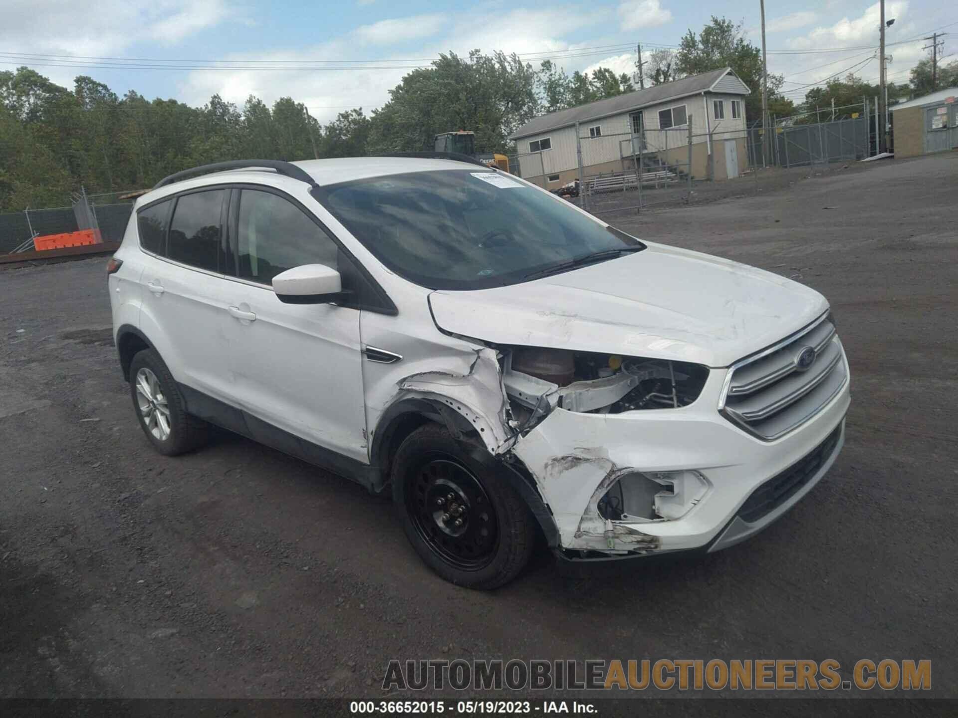 1FMCU9GDXJUD13528 FORD ESCAPE 2018