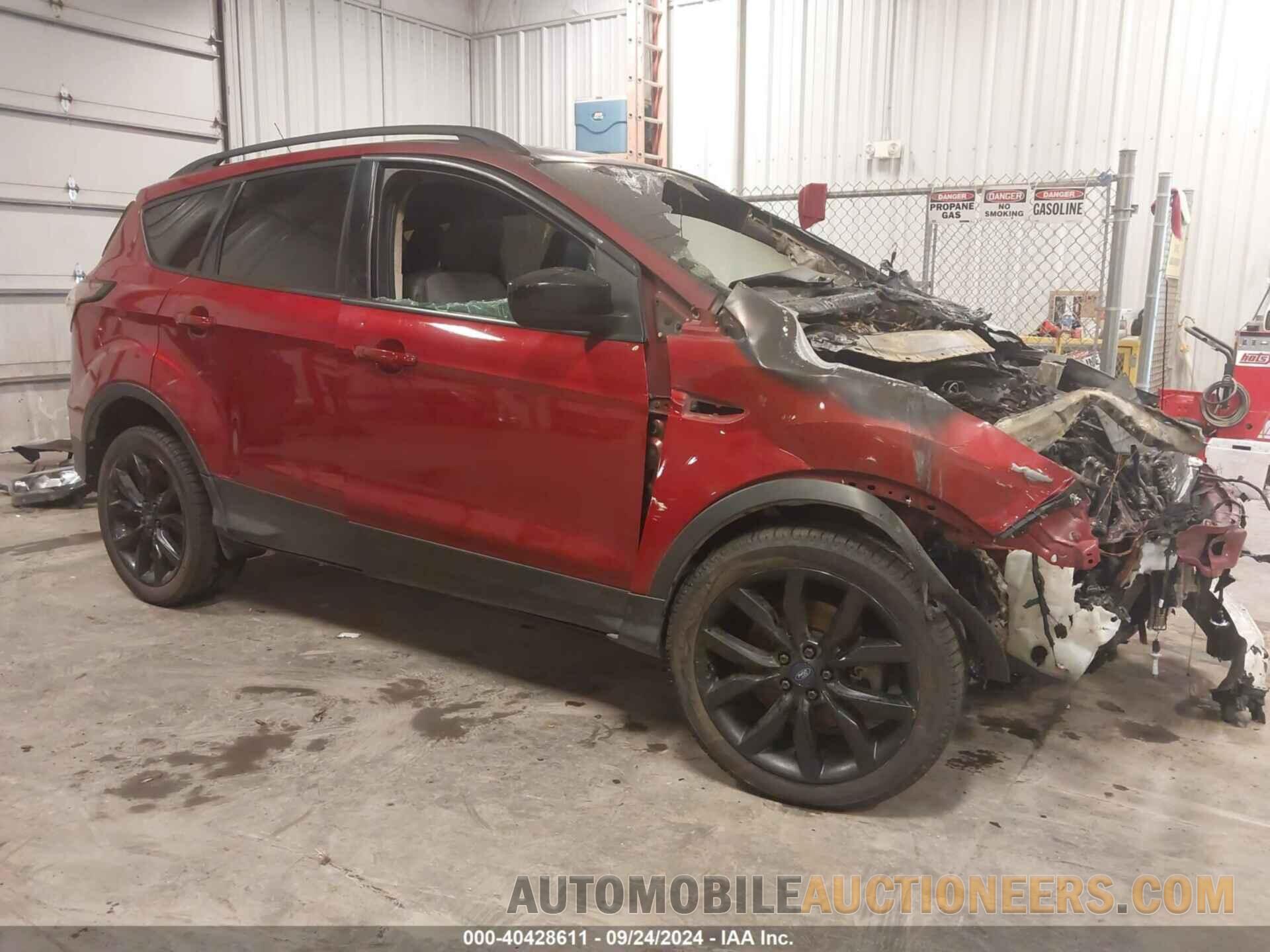 1FMCU9GDXJUD50496 FORD ESCAPE 2018