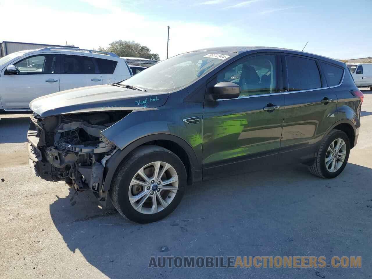 1FMCU9GDXKUA08404 FORD ESCAPE 2019