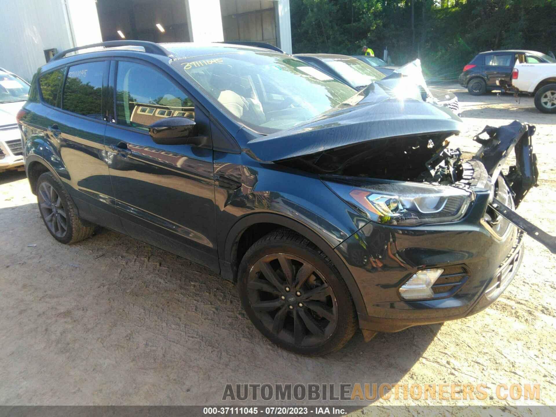 1FMCU9GDXKUA28622 FORD ESCAPE 2019