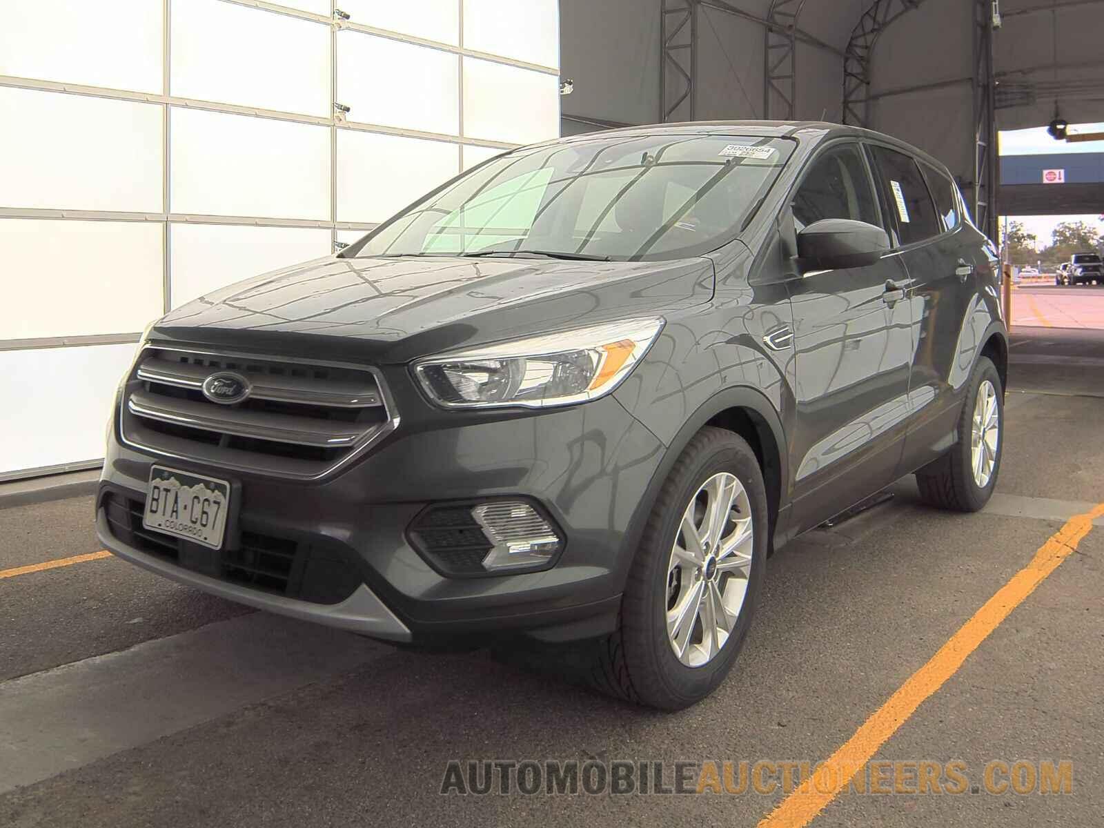 1FMCU9GDXKUA35103 Ford Escape 2019