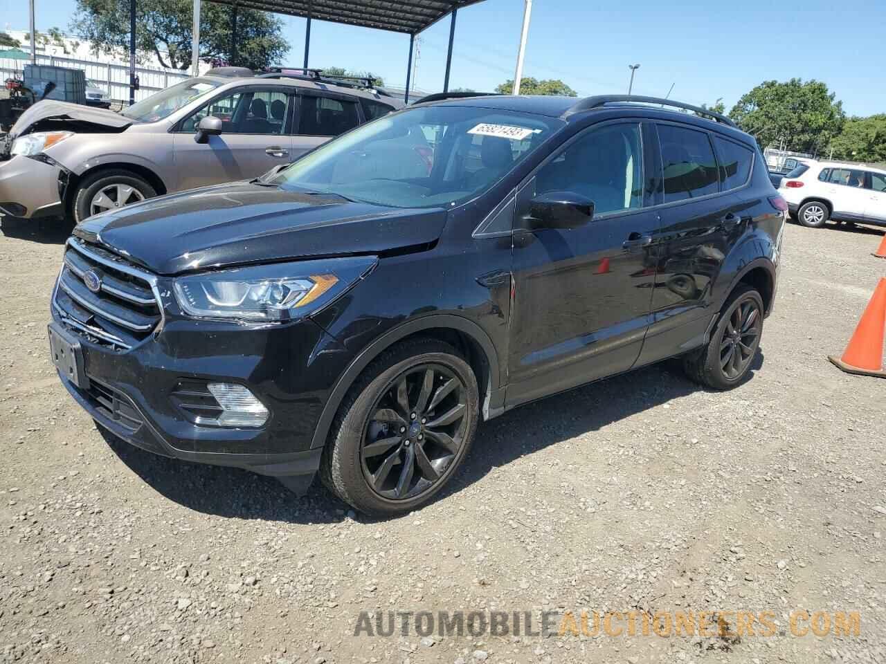 1FMCU9GDXKUB05067 FORD ESCAPE 2019