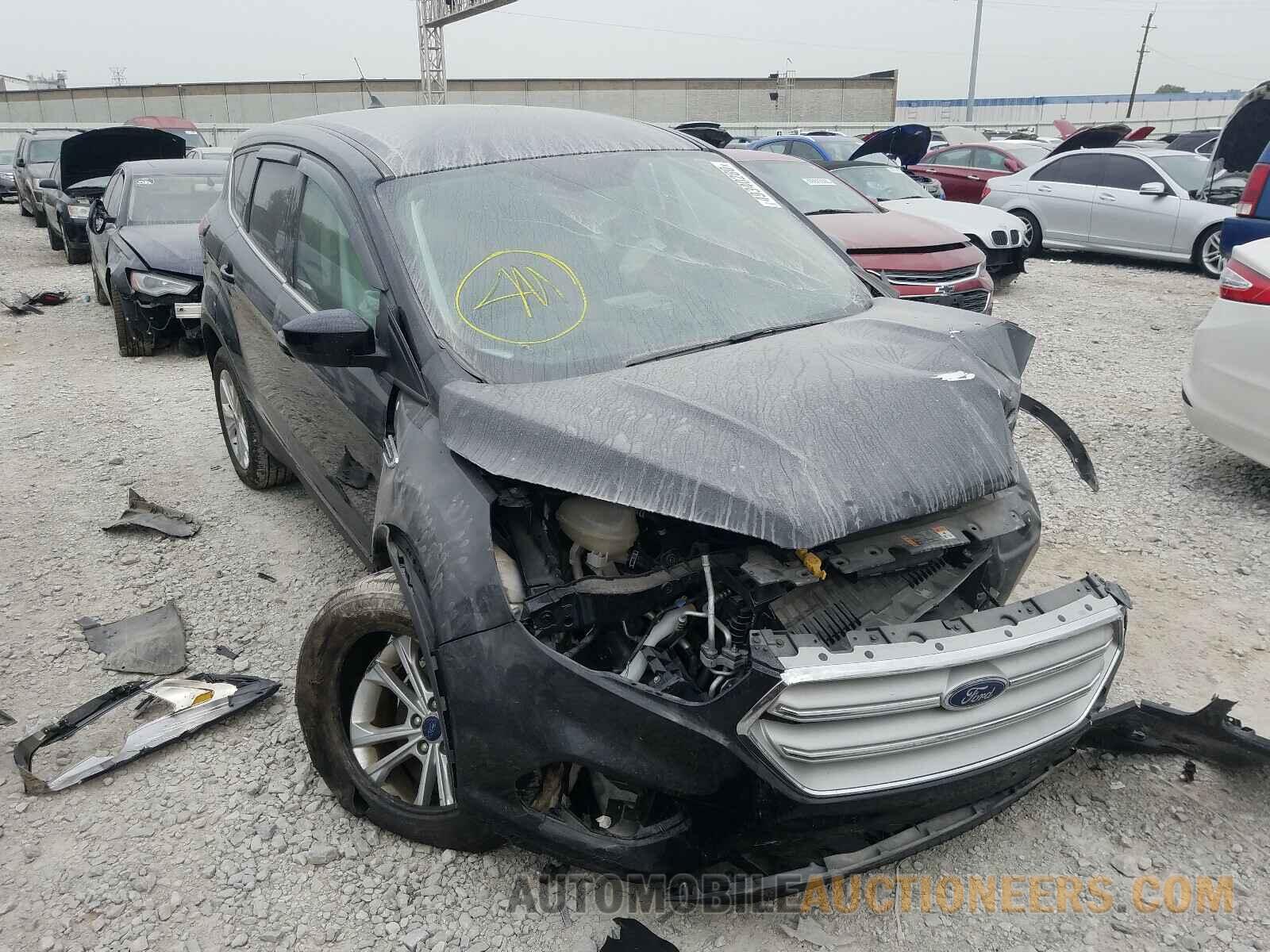 1FMCU9GDXKUB24122 FORD ESCAPE 2019