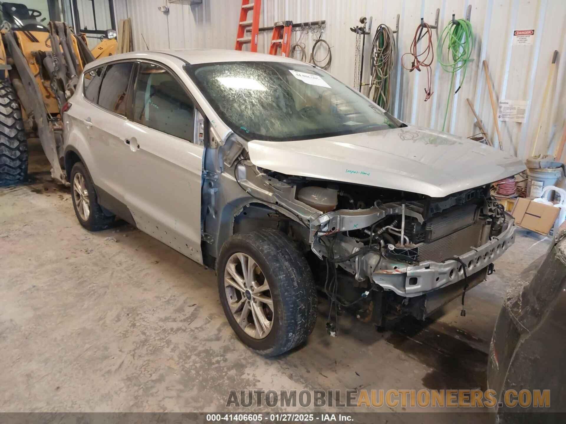 1FMCU9GDXKUC57012 FORD ESCAPE 2019