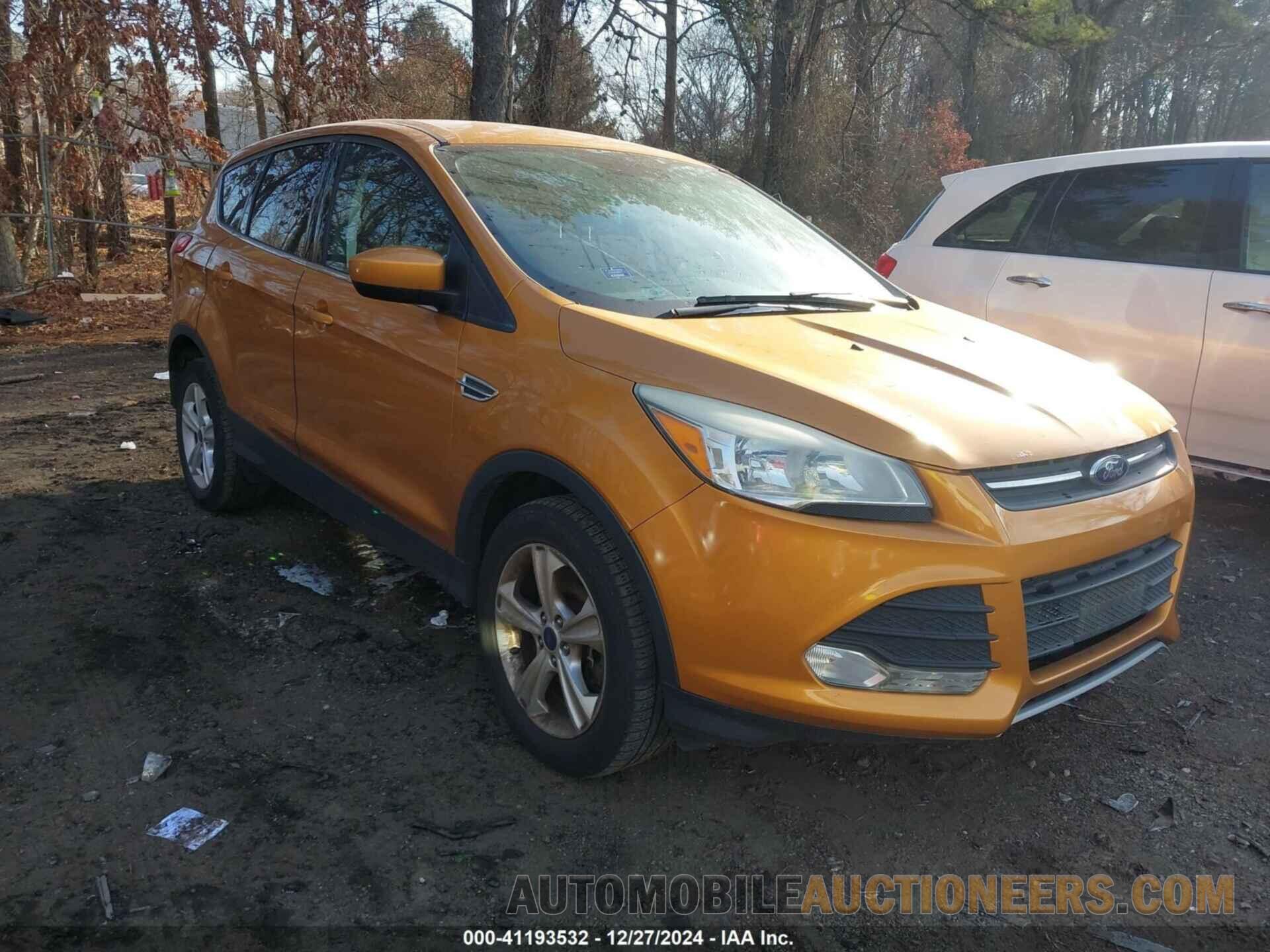 1FMCU9GX1GUA85700 FORD ESCAPE 2016