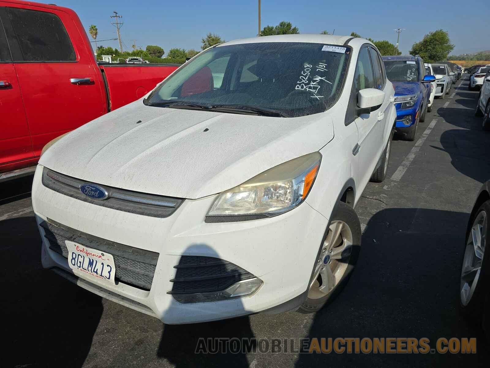 1FMCU9GX3FUB82508 Ford Escape 2015