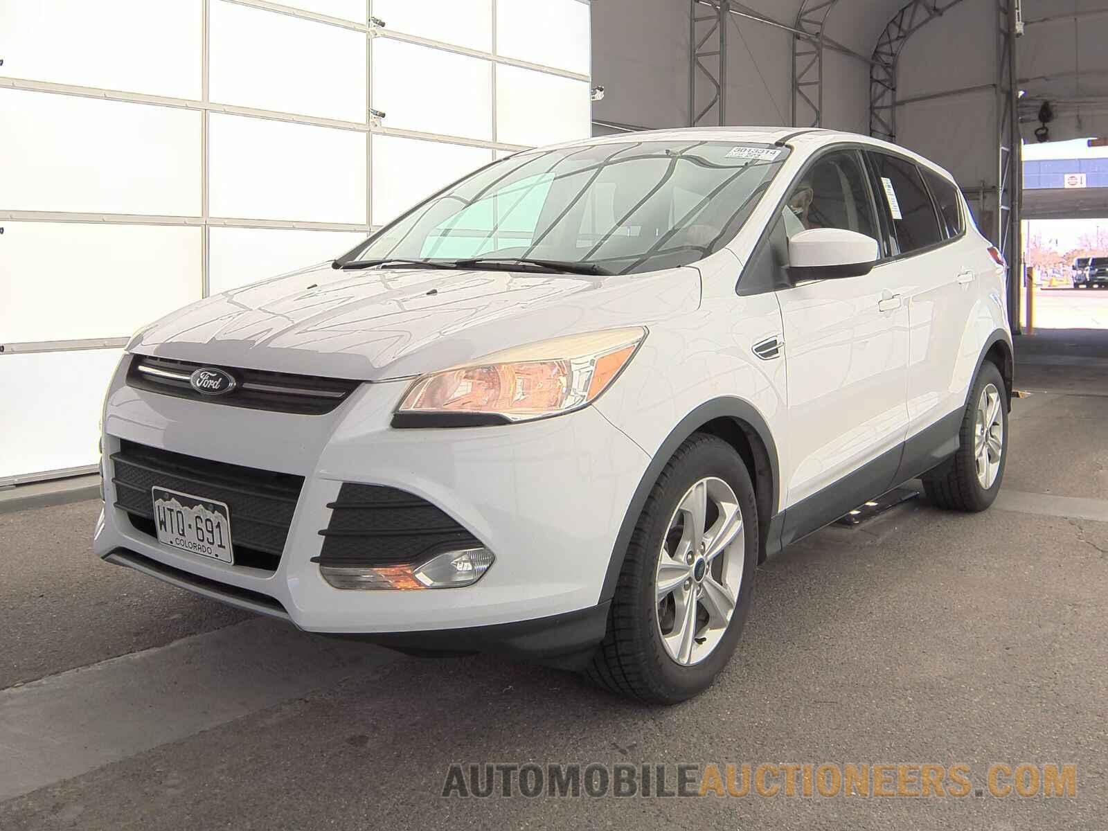 1FMCU9GX5FUA82779 Ford Escape 2015