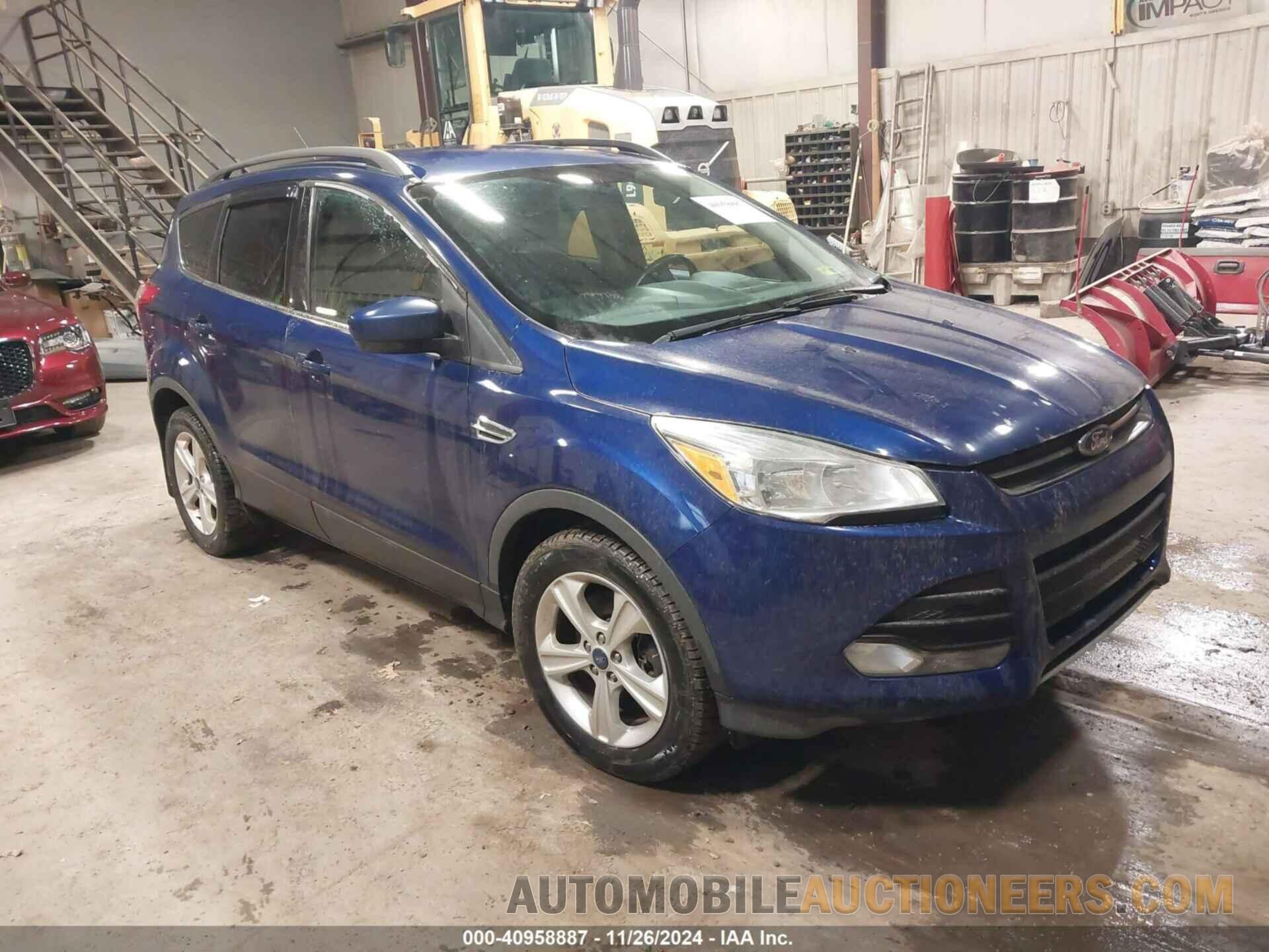 1FMCU9GX5FUA85990 FORD ESCAPE 2015