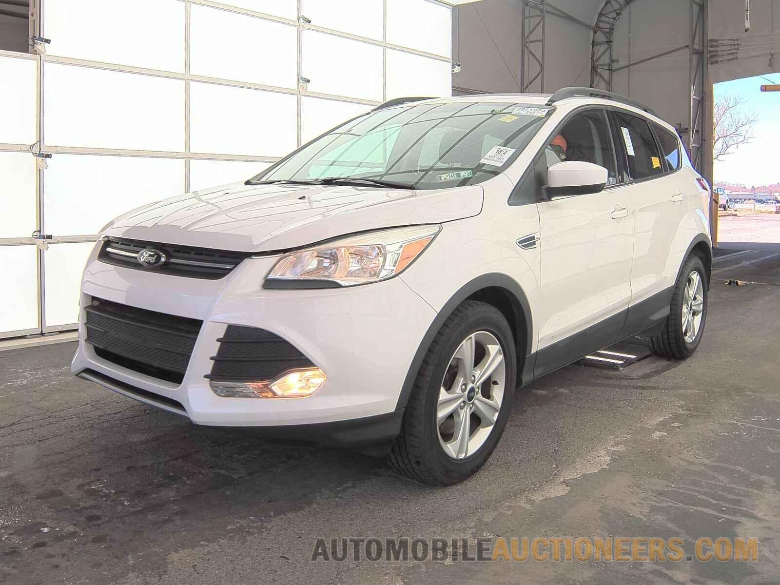 1FMCU9GX5FUB02268 Ford Escape 2015