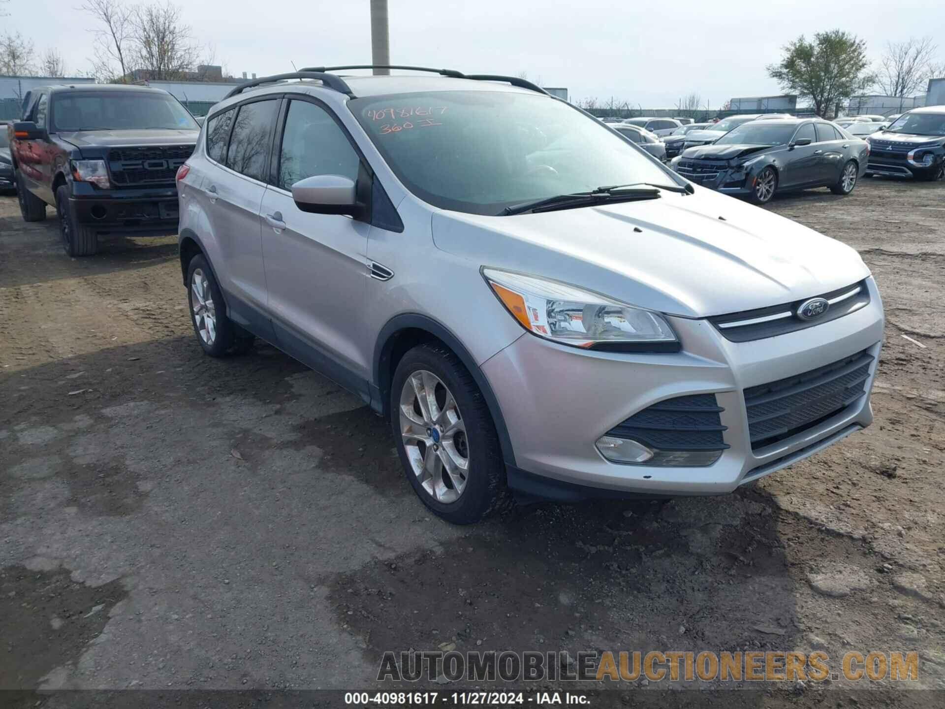 1FMCU9GX7DUB91192 FORD ESCAPE 2013