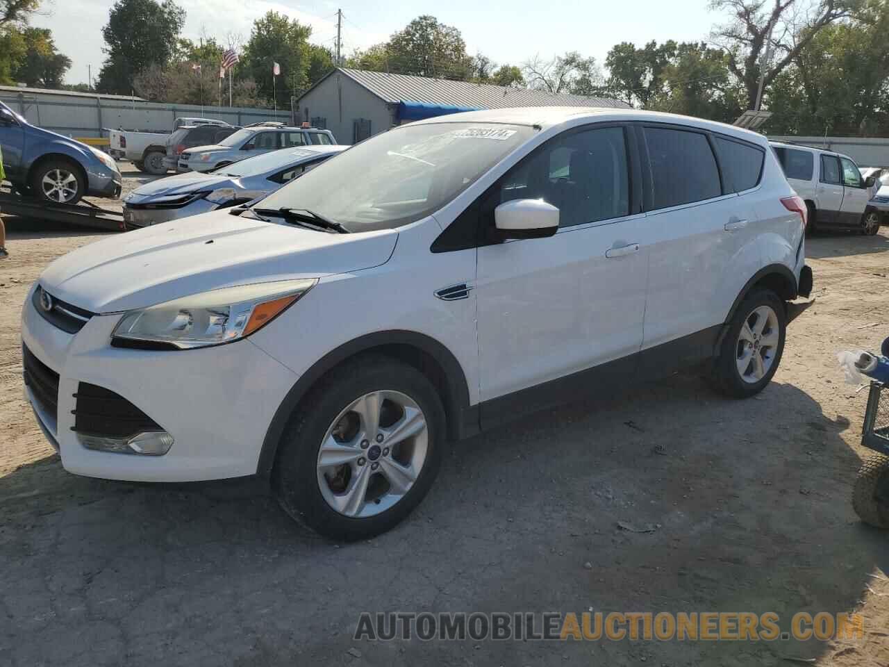 1FMCU9GX8FUB82486 FORD ESCAPE 2015