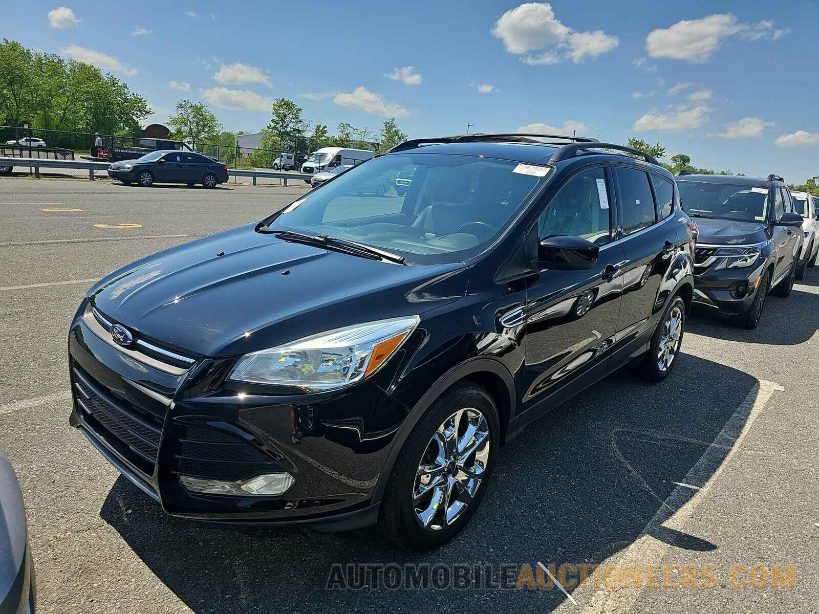 1FMCU9GX8GUB18529 Ford Escape 2016