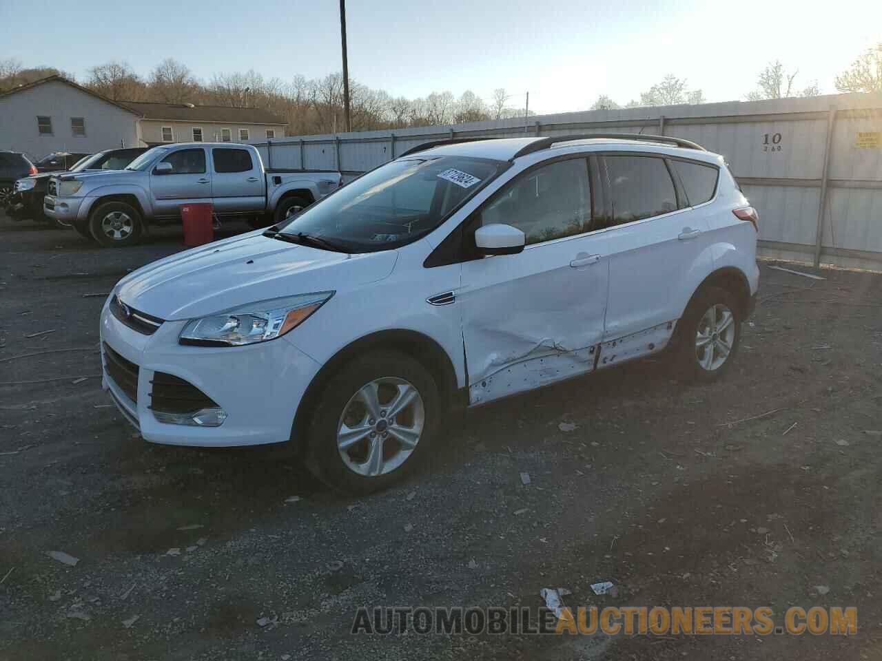 1FMCU9GX9FUA15943 FORD ESCAPE 2015