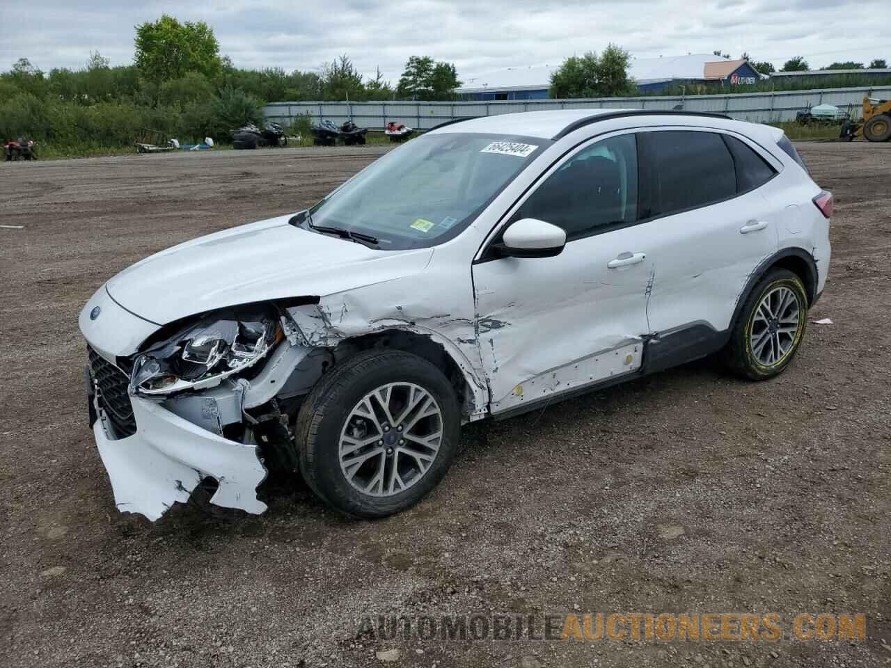 1FMCU9H60MUA41527 FORD ESCAPE 2021