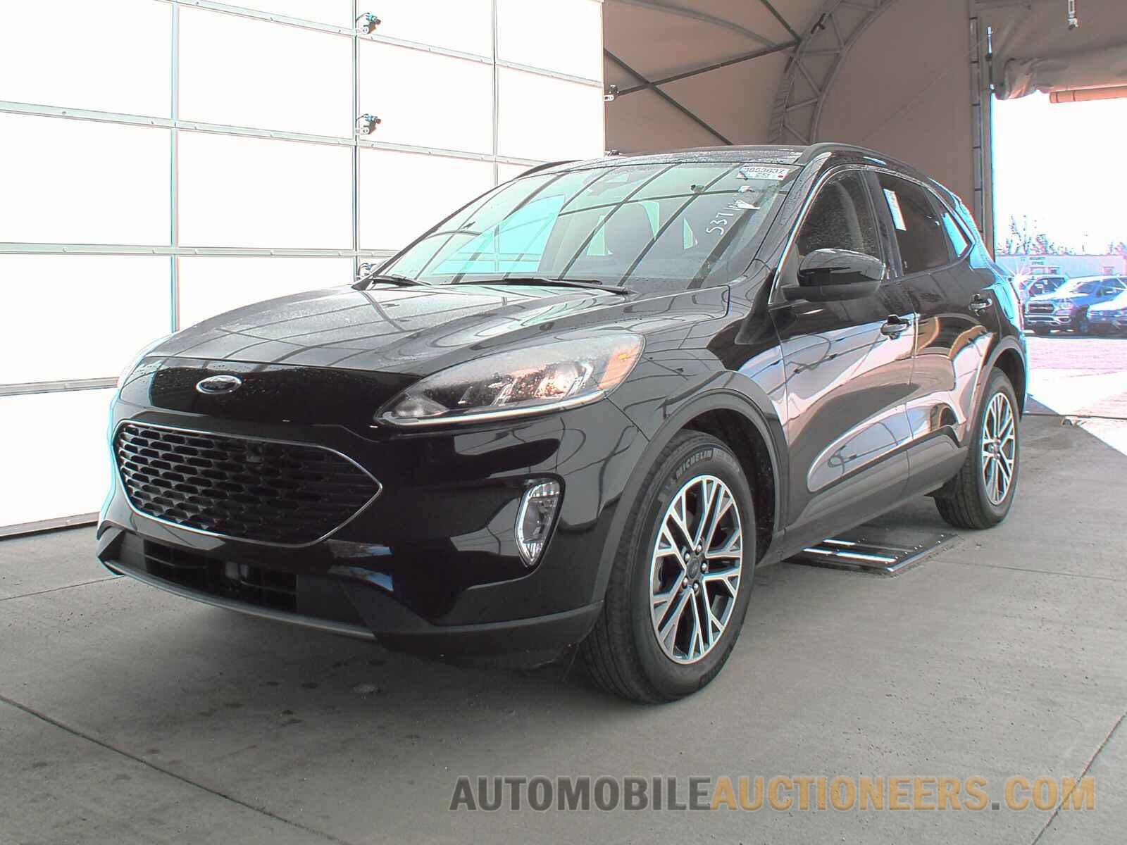 1FMCU9H65LUA72013 Ford Escape 2020