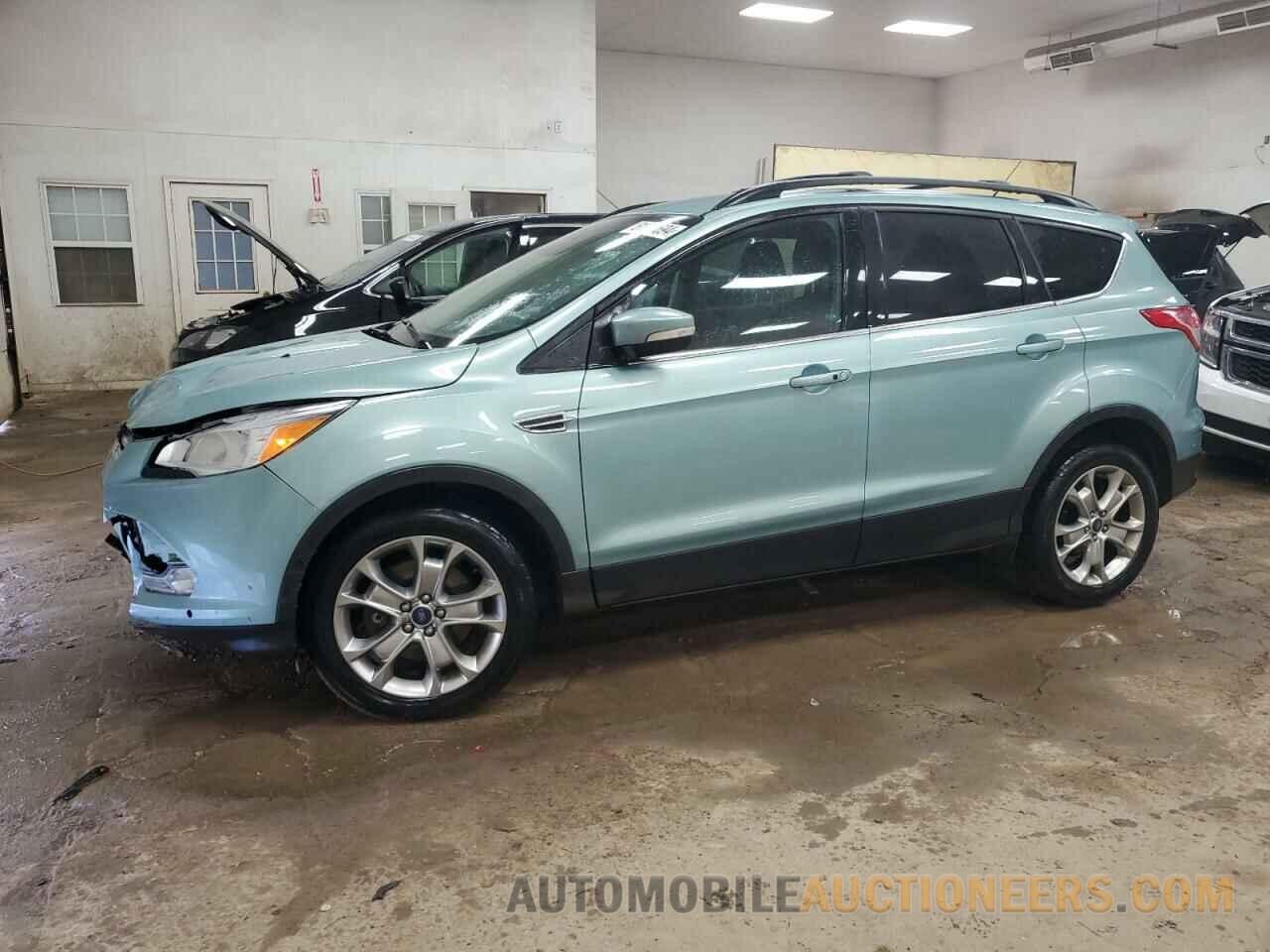 1FMCU9H90DUB54291 FORD ESCAPE 2013