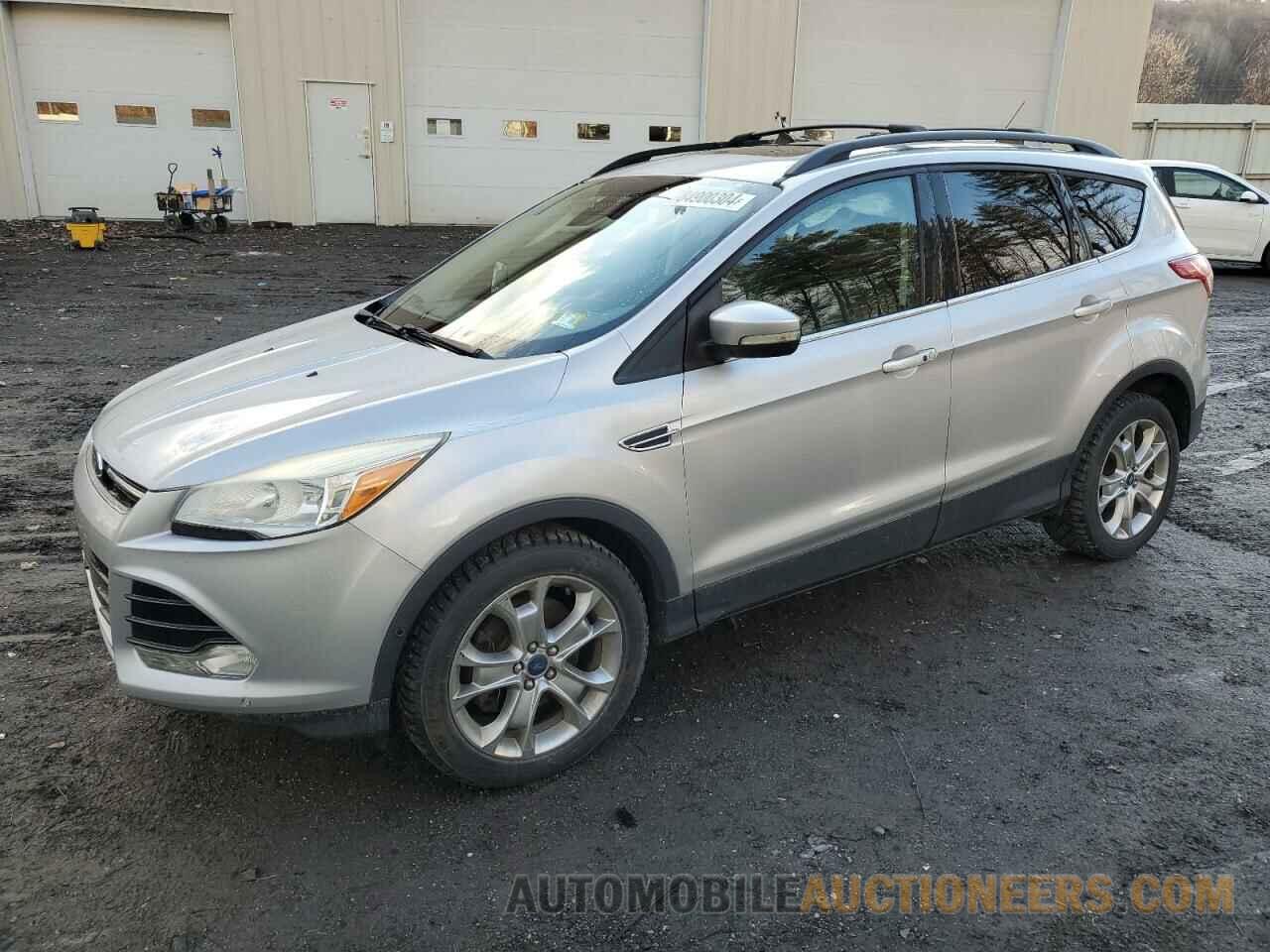 1FMCU9H90DUC82823 FORD ESCAPE 2013