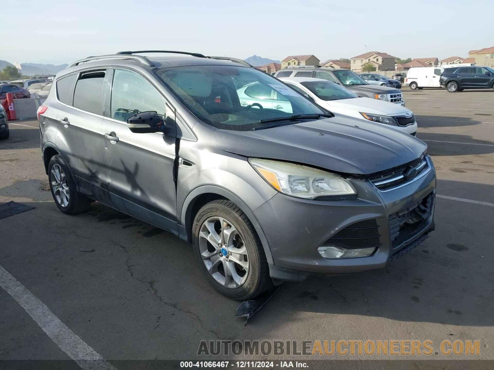 1FMCU9H92DUB15749 FORD ESCAPE 2013