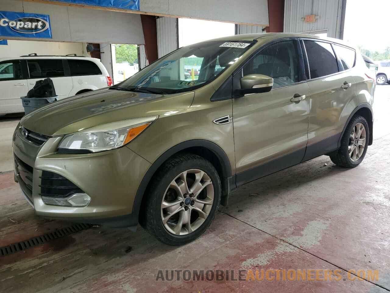 1FMCU9H94DUA29827 FORD ESCAPE 2013