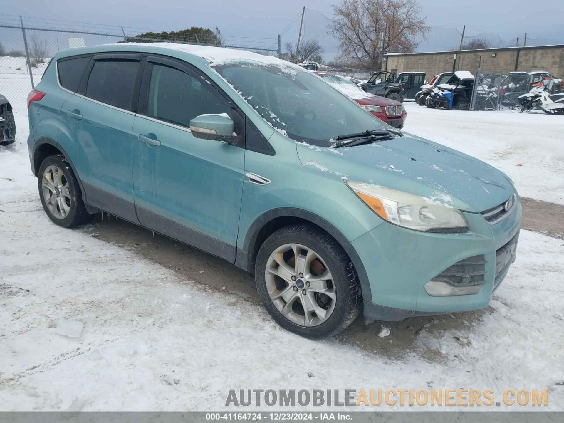 1FMCU9H95DUD71271 FORD ESCAPE 2013