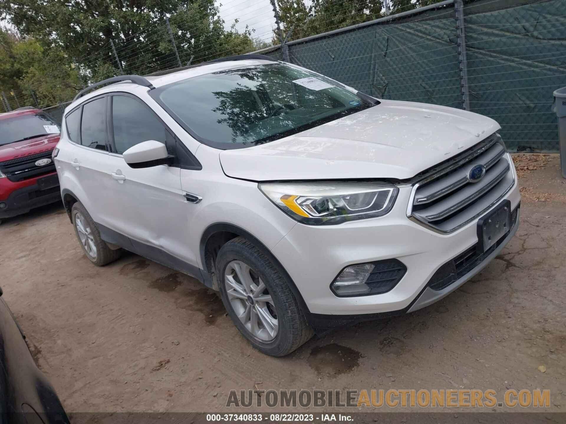 1FMCU9HD0JUB83371 FORD ESCAPE 2018