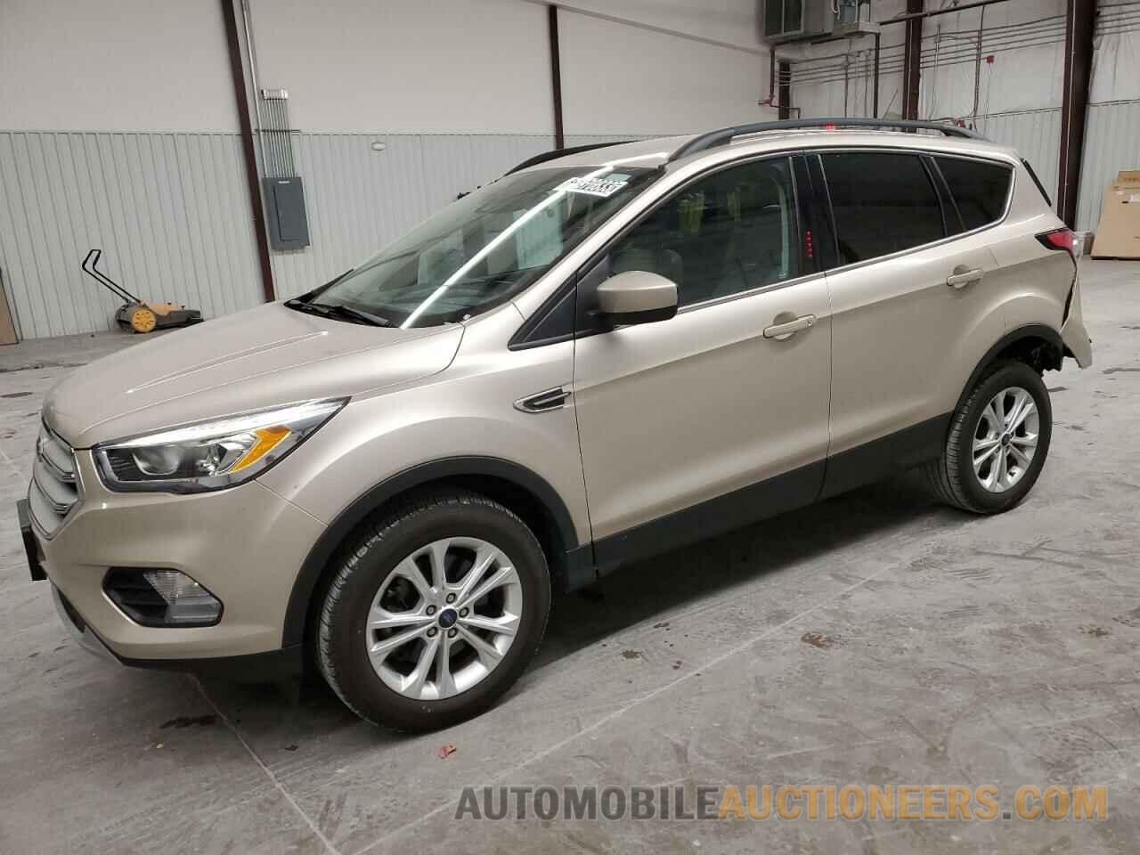 1FMCU9HD0JUB93026 FORD ESCAPE 2018