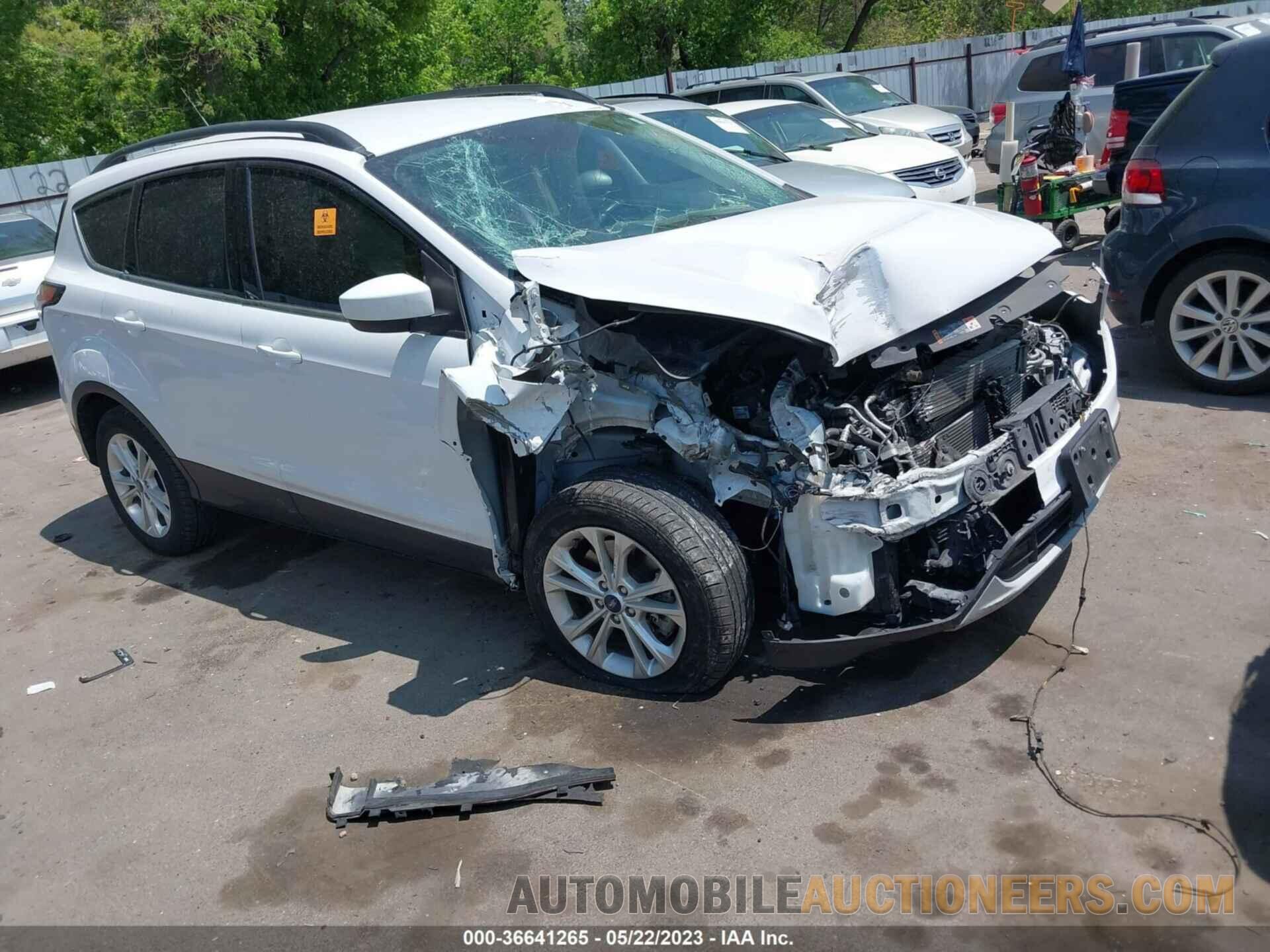 1FMCU9HD0JUD37092 FORD ESCAPE 2018