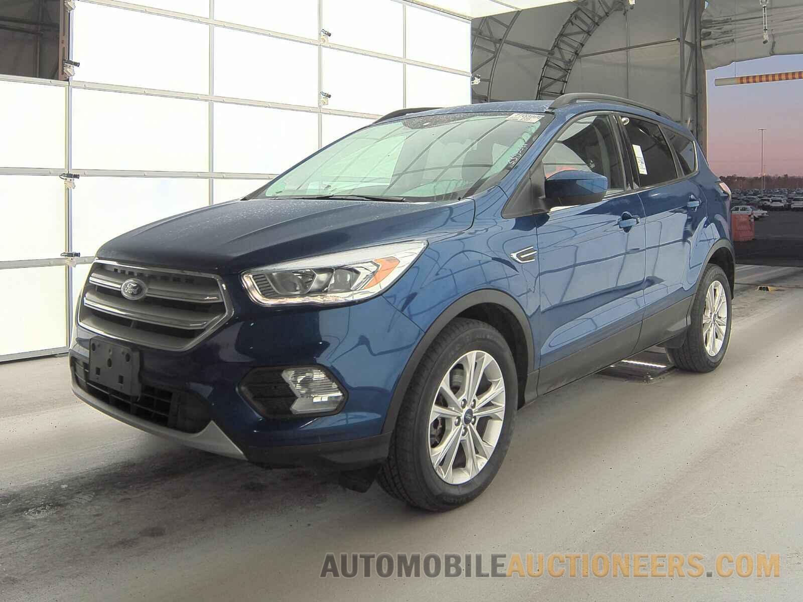 1FMCU9HD0JUD53809 Ford Escape 2018