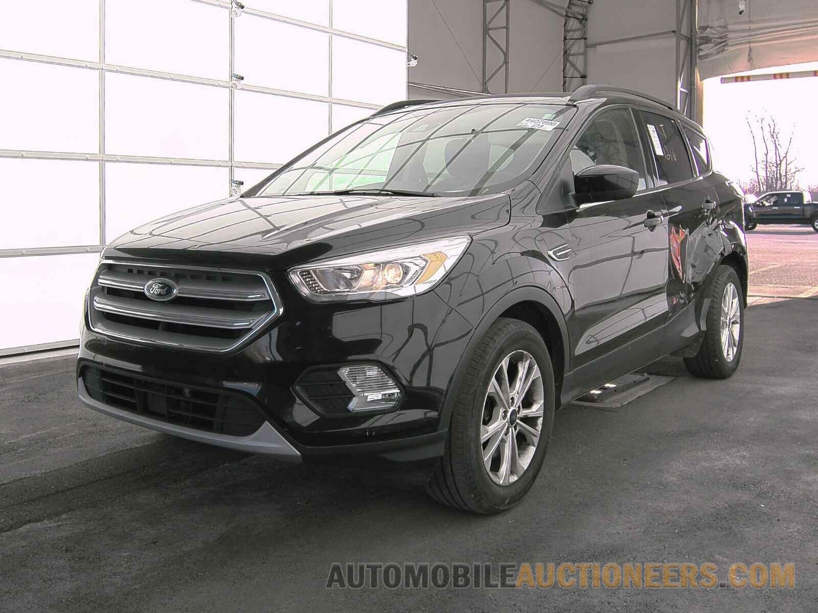 1FMCU9HD0KUA77309 Ford Escape 2019