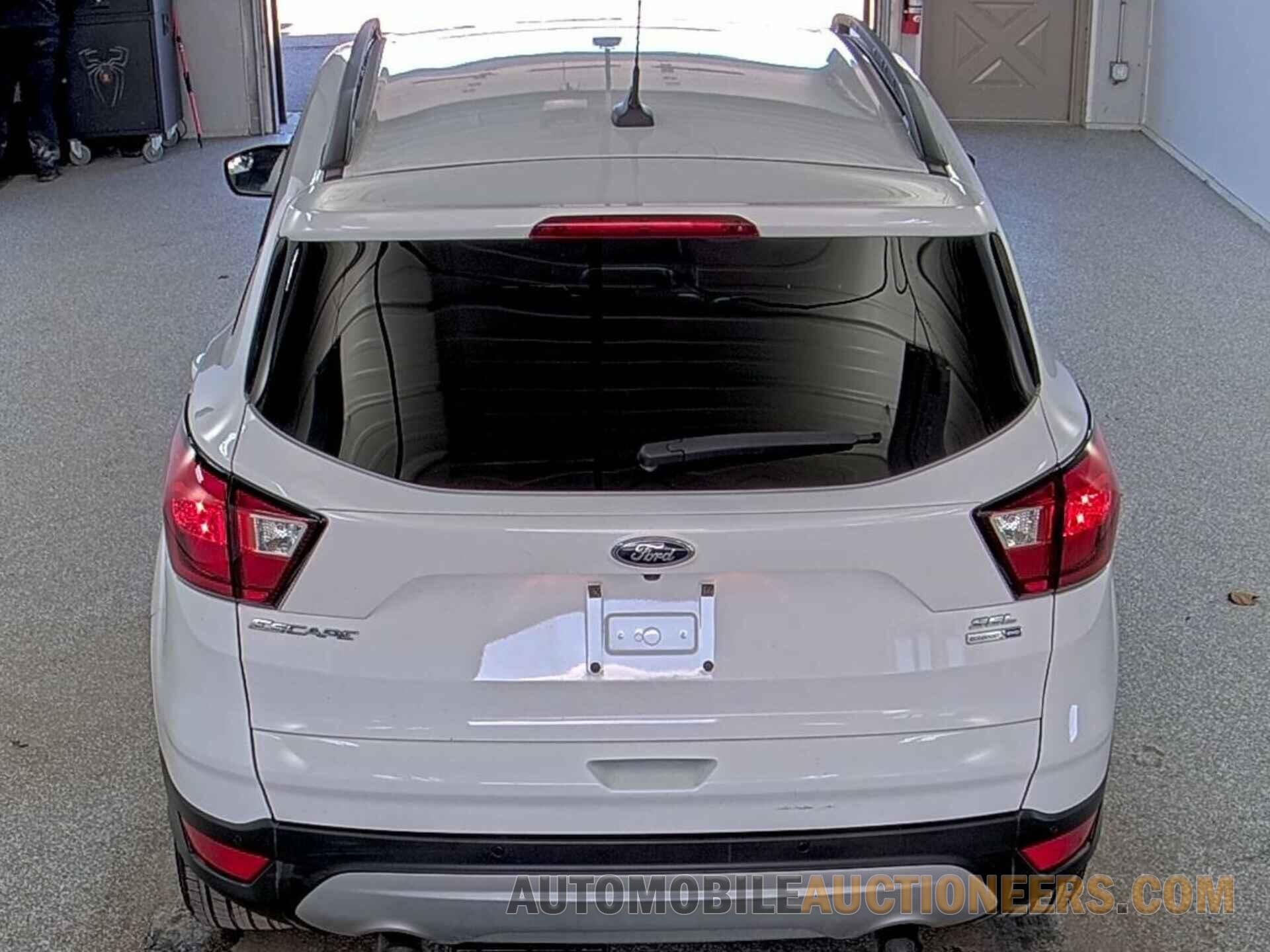 1FMCU9HD0KUB51909 FORD ESCAPE 2019