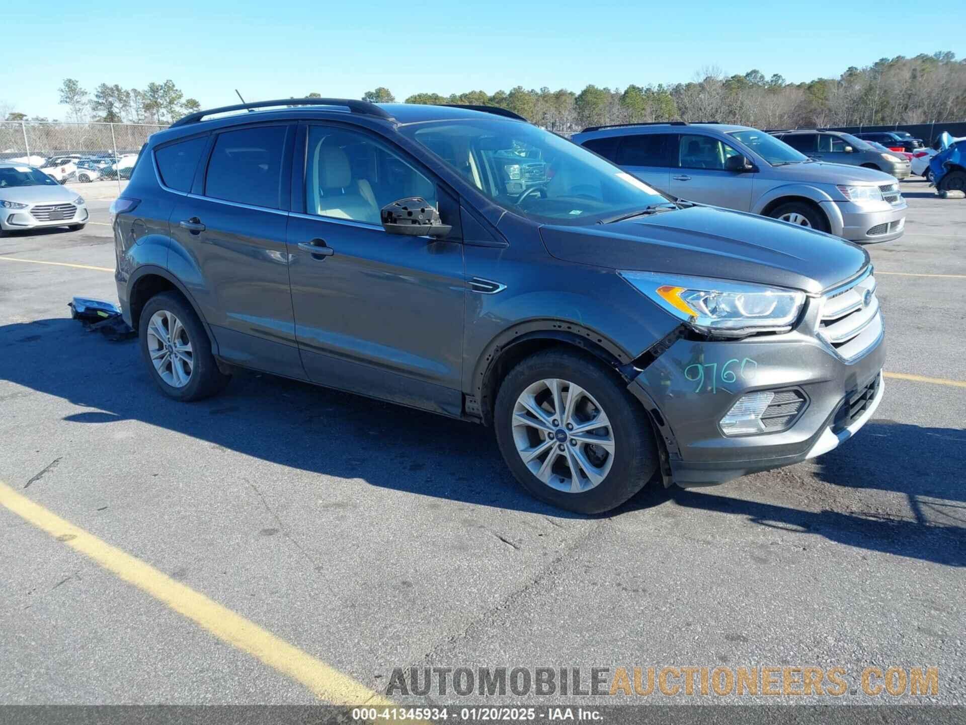 1FMCU9HD1JUB30436 FORD ESCAPE 2018