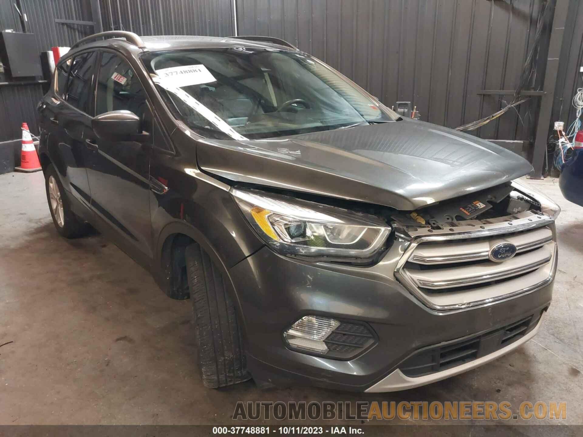 1FMCU9HD1JUB88367 FORD ESCAPE 2018