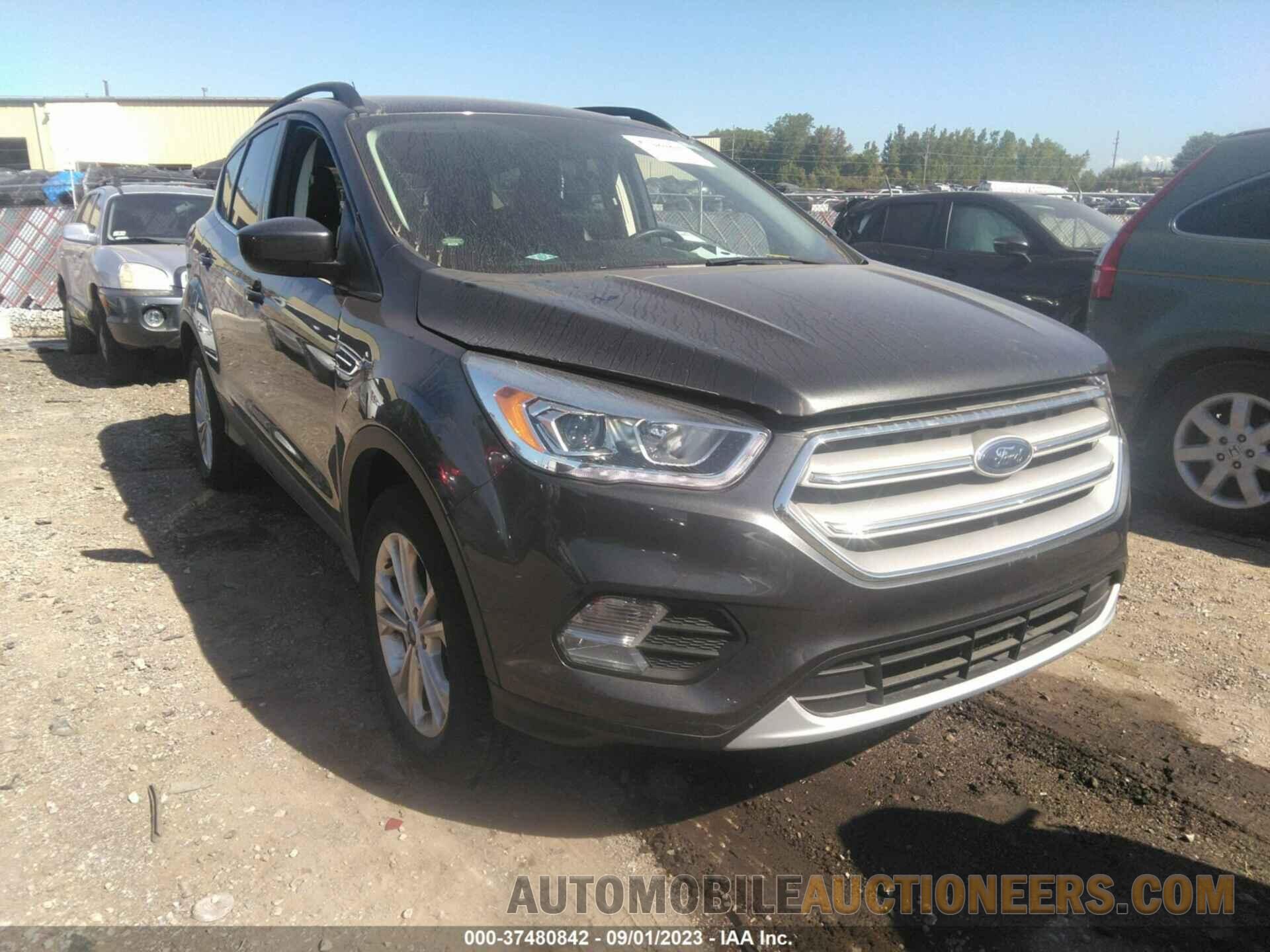 1FMCU9HD1JUC79560 FORD ESCAPE 2018