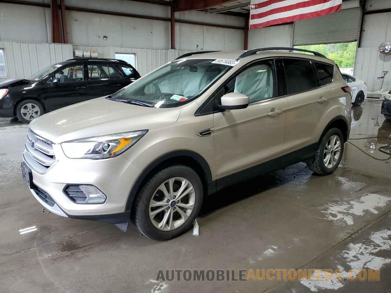 1FMCU9HD1JUC84371 FORD ESCAPE 2018