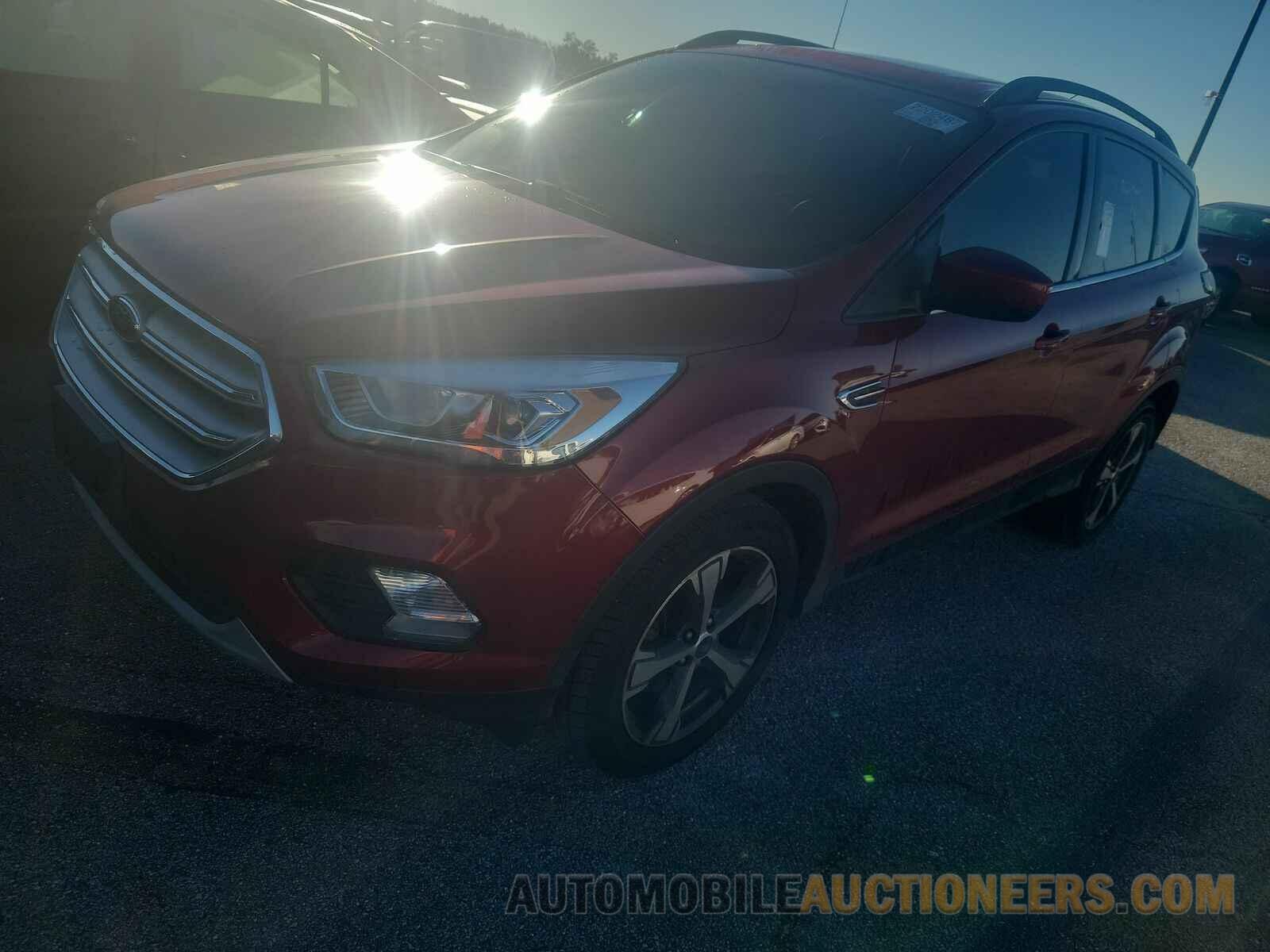 1FMCU9HD1JUD26697 Ford Escape 2018