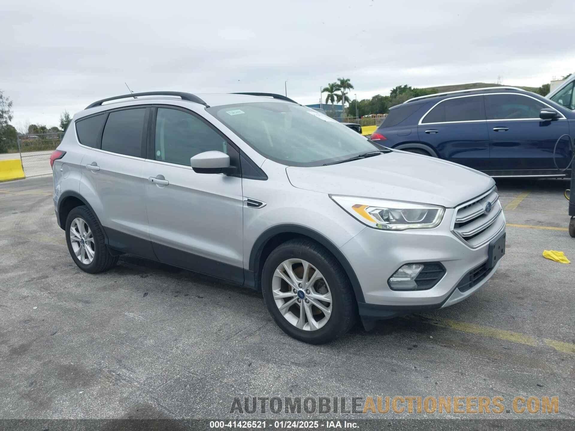 1FMCU9HD1KUA00299 FORD ESCAPE 2019