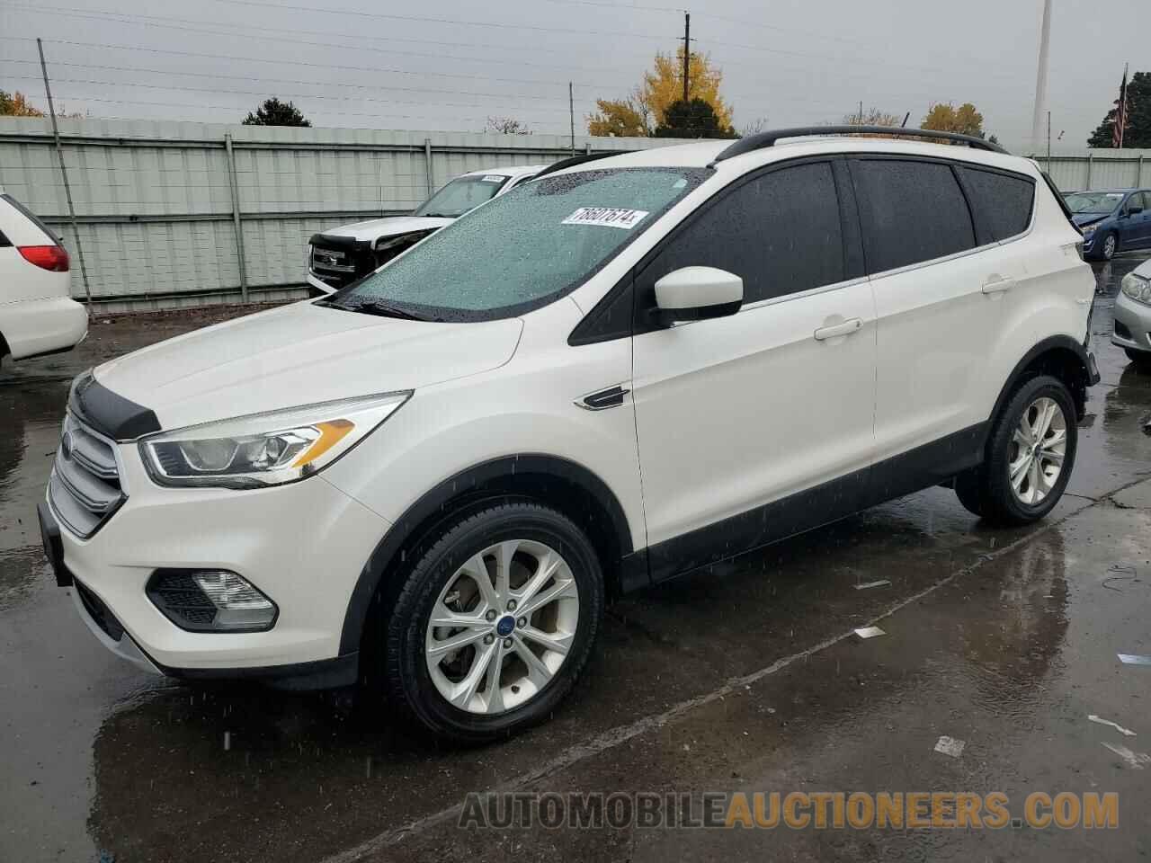 1FMCU9HD2JUB25195 FORD ESCAPE 2018