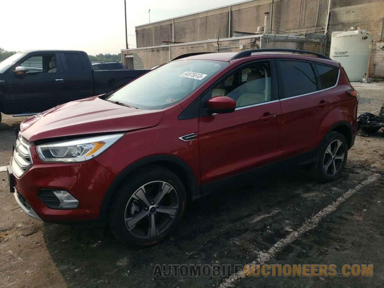 1FMCU9HD2JUB37377 FORD ESCAPE 2018