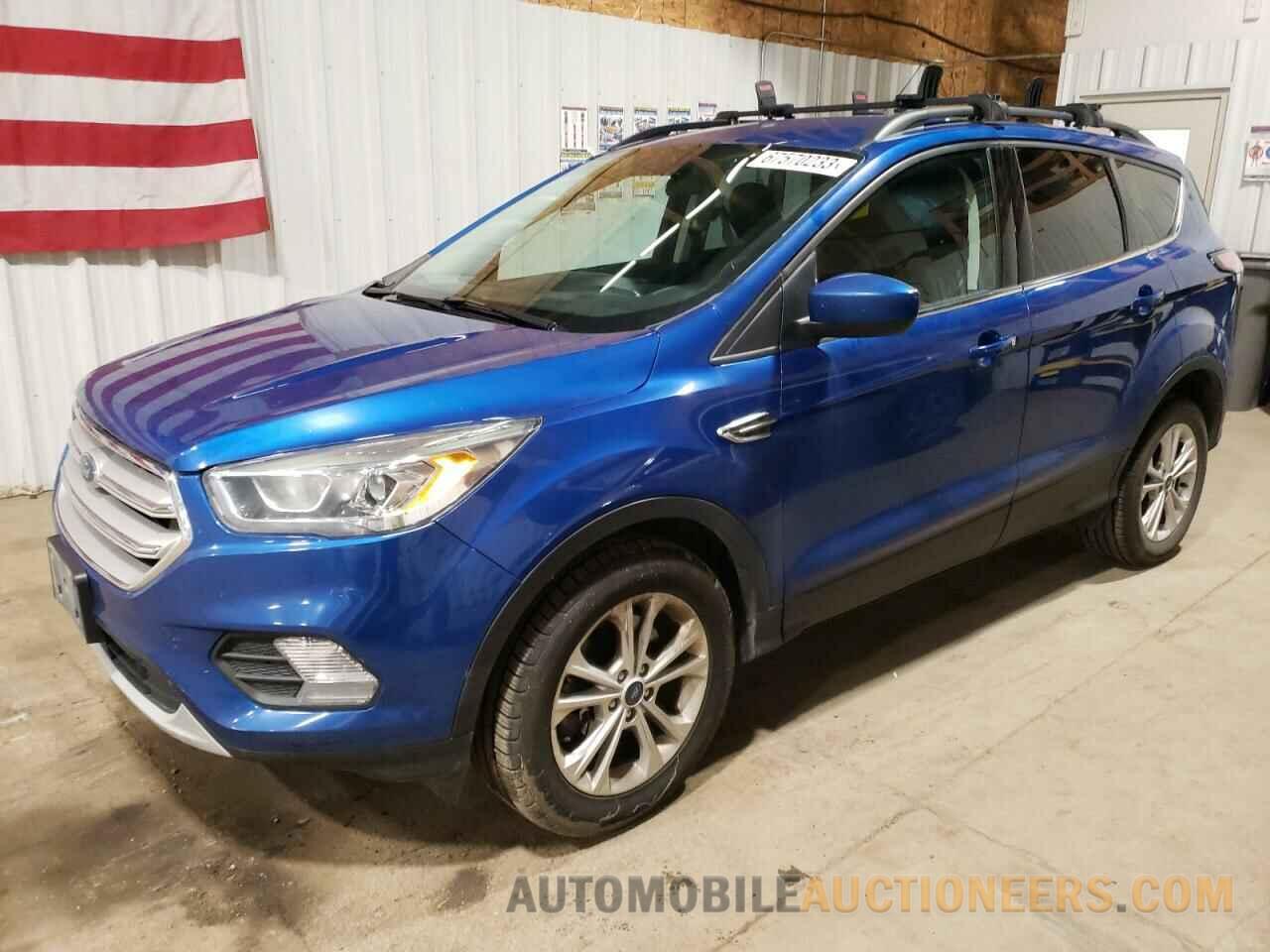 1FMCU9HD2JUC38421 FORD ESCAPE 2018