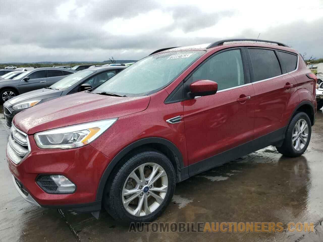 1FMCU9HD2KUA40438 FORD ESCAPE 2019