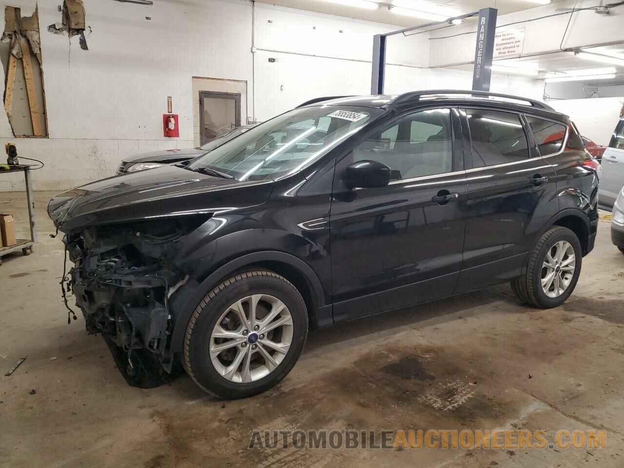 1FMCU9HD3JUA09973 FORD ESCAPE 2018