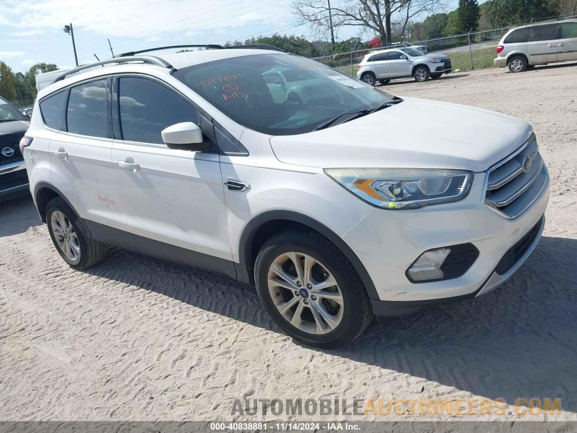 1FMCU9HD3JUB36786 FORD ESCAPE 2018